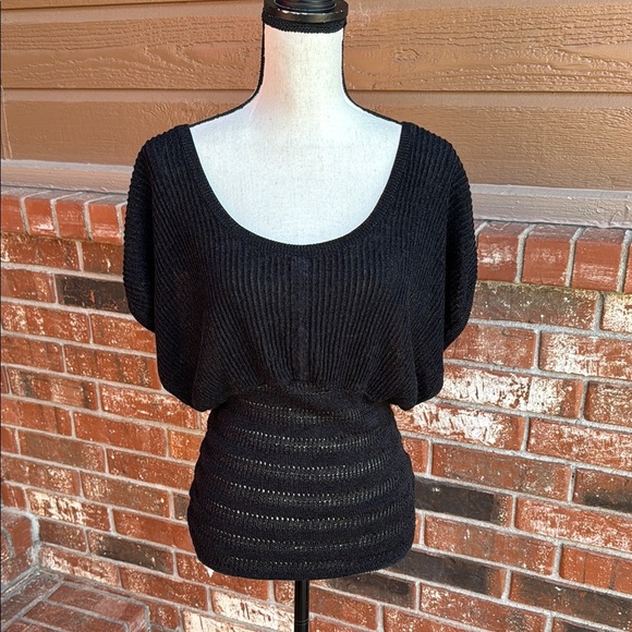 Free People FP Linen Blend Black Knit Scoop Neck Flowy Top Women's Size Small - Picture 1 of 8